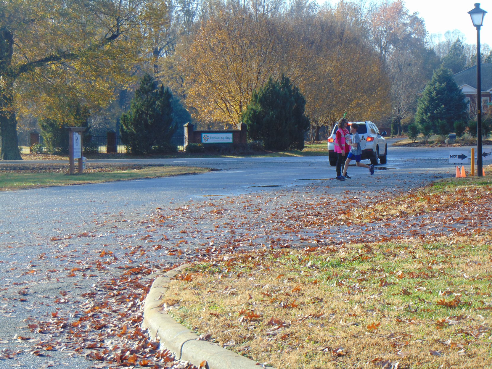 Jingle Run 5K (21).JPG